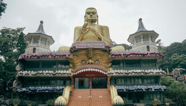 Cultural Triangle & Kandyan Heritage